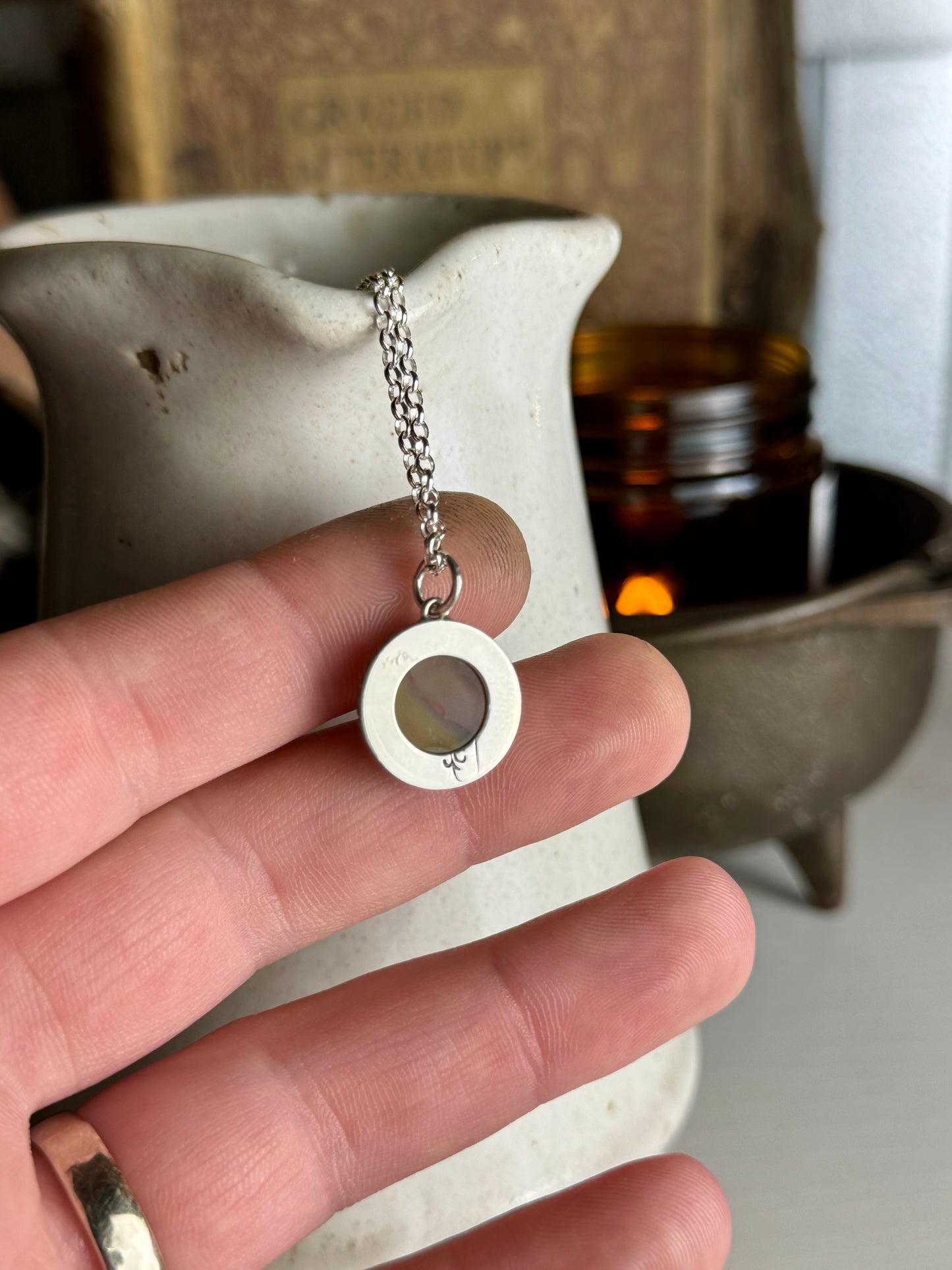 Round Kentucky Agate Necklace 18” Chain