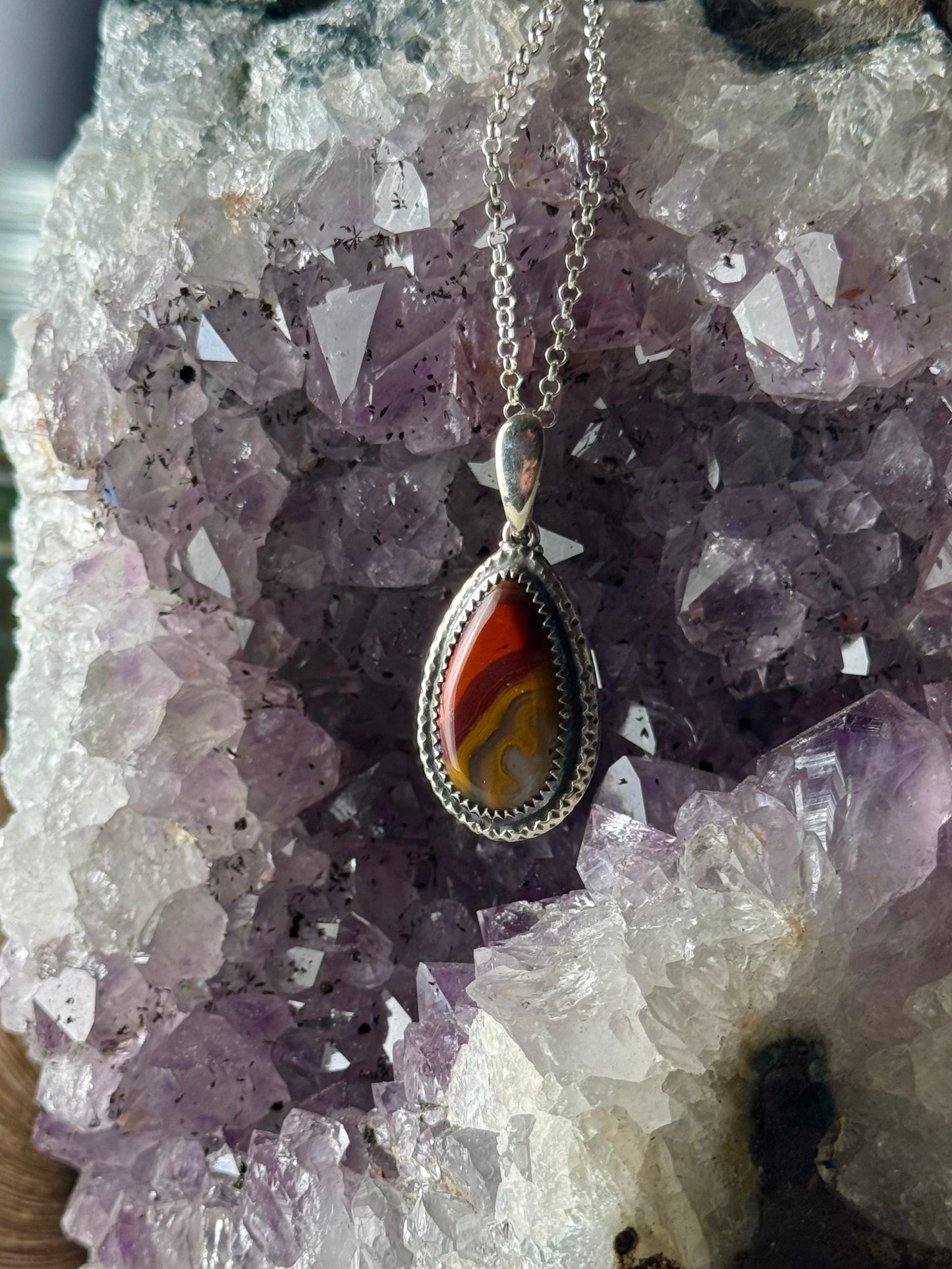 Red and Black Kentucky Agate