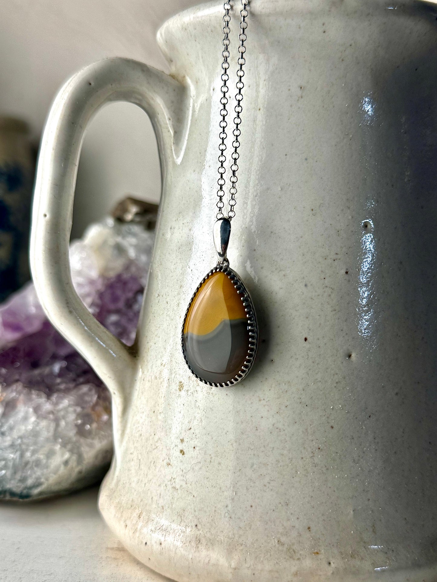 Yellow and Black KY Agate Necklace Open Back