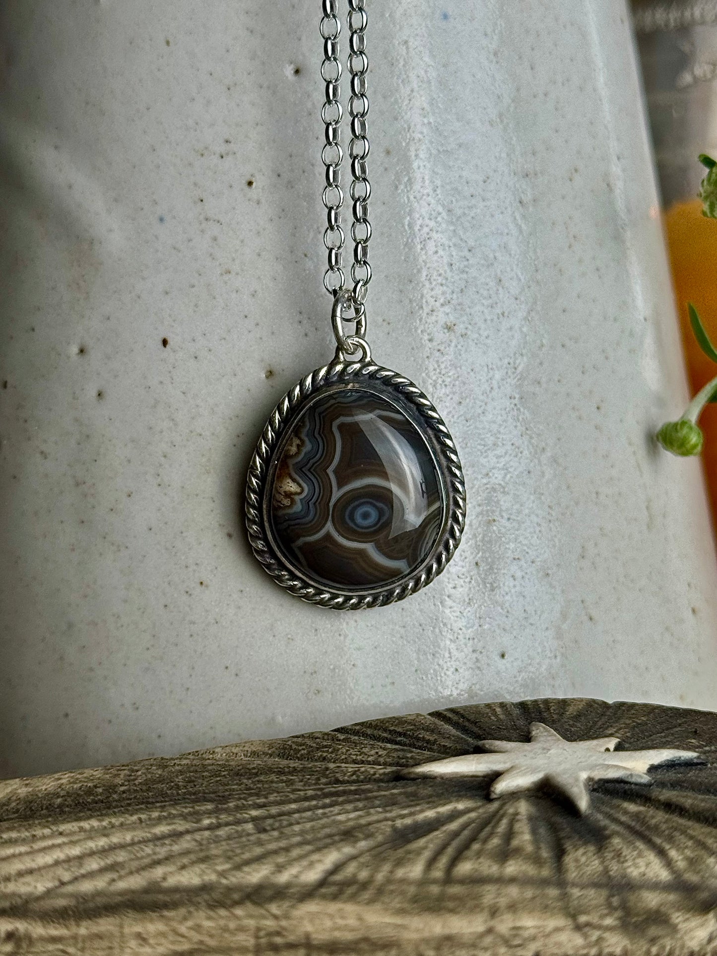 Brown and Grey KY Agate with Eye
