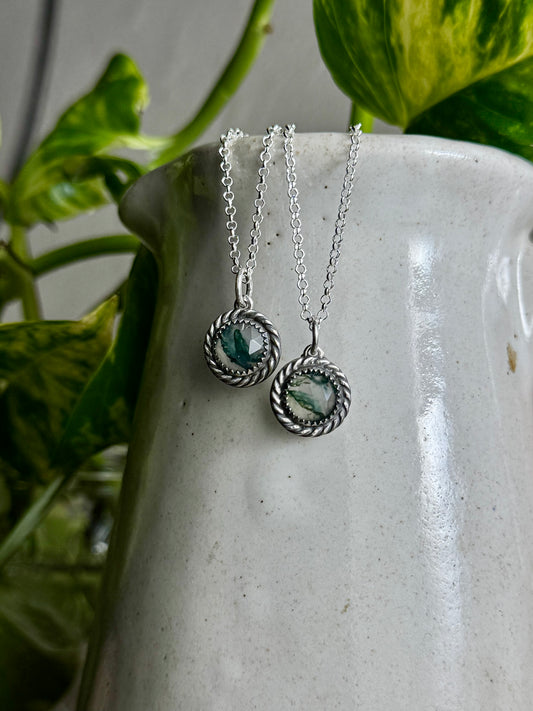 Dainty Moss Agates Open back